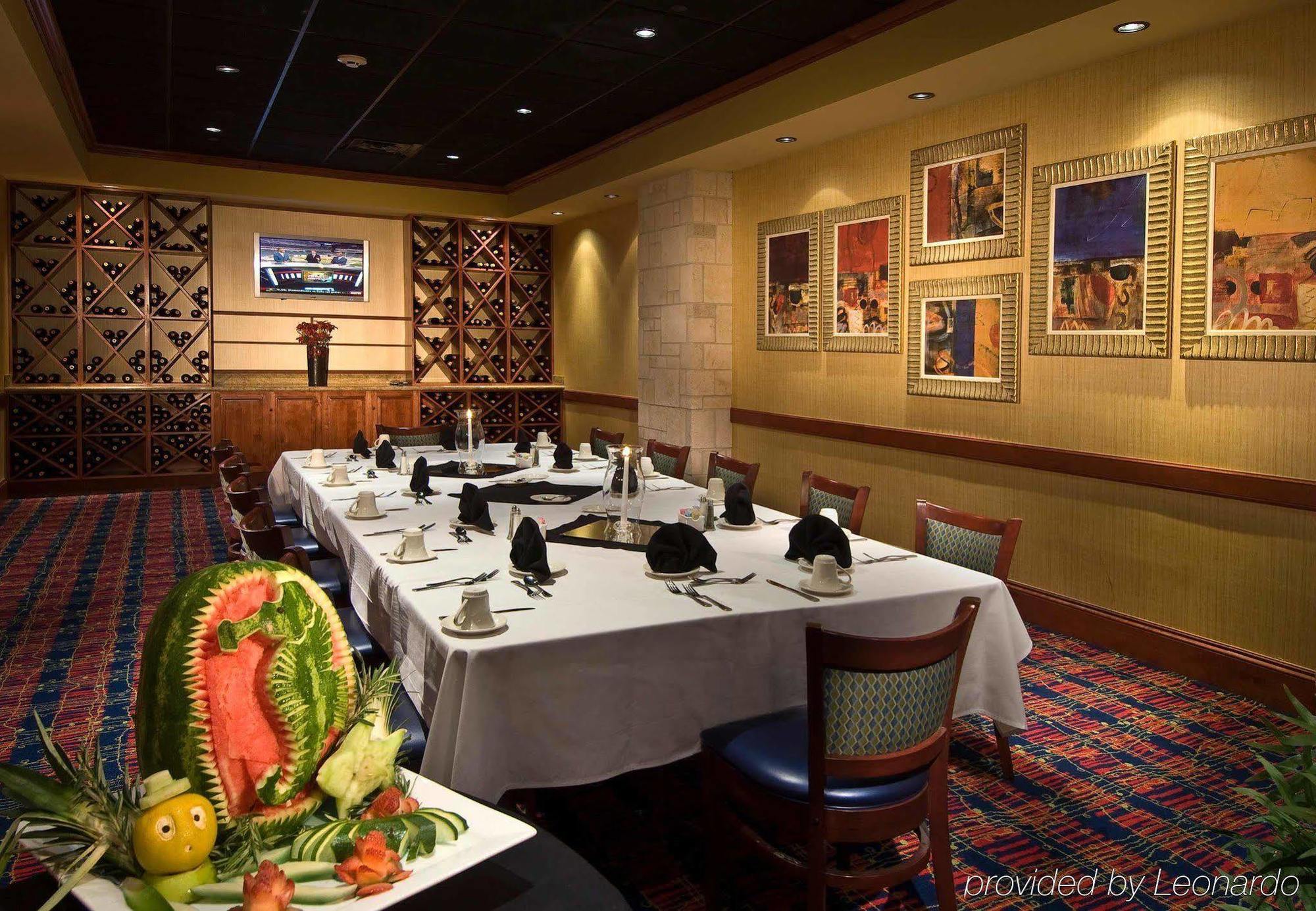 Houston Marriott South At Hobby Airport Hotel Bagian luar foto